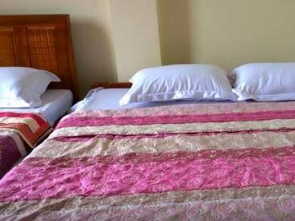 Dimpless Homestay Hue Esterno foto